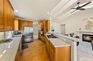20604 Damson Rd, Lynnwood, WA 98036 - Photo 8