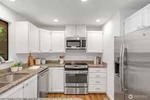 332 163rd Pl SE, Bothell, WA 98012 - Photo 6