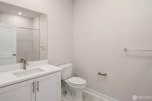 6949 NE 184th Ln, Kenmore, WA 98028 - Photo 10