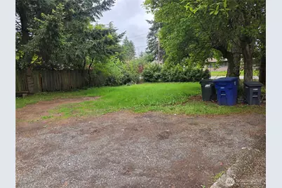 2500 S 208th Street, SeaTac, WA 98198 - Photo 2