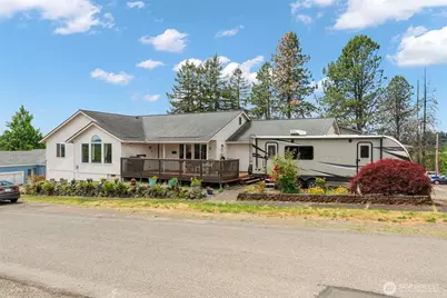 506 Church Street, Kelso, WA 98626 - Photo 1