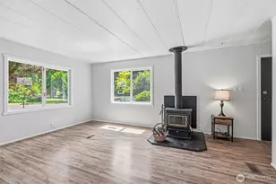 8021 Old Pacific Hwy N, Castle Rock, WA 98611 - Photo 8