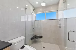 4414 Corliss Ave N, Seattle, WA 98103 - Photo 14