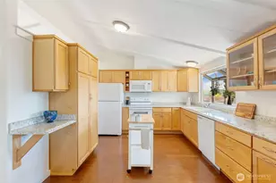 11453 Bayview Edison Rd, Mount Vernon, WA 98273 - Photo 12