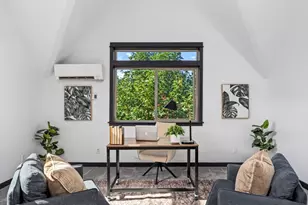 316 W Barrett St, Seattle, WA 98119 - Photo 16