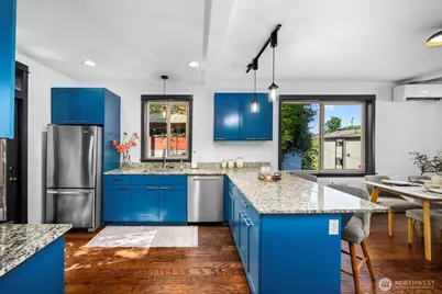 316 W Barrett Street #B, Seattle, WA 98119 - Photo 4