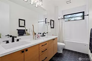 4605 108th Ave NE, Kirkland, WA 98033 - Photo 32