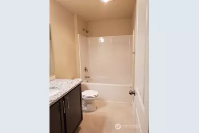 1877 Ahlers Avenue, Centralia, WA 98531 - Photo 14