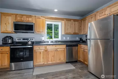 190 Midway Lane E, Shelton, WA 98584 - Photo 12