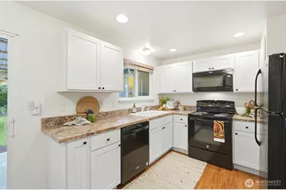 8421 6th Ave SW, Seattle, WA 98106 - Photo 8