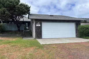 31617 G St, Ocean Park, WA 98640 - Photo 4