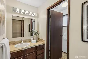 7509 42nd Ave NE, Seattle, WA 98115 - Photo 18