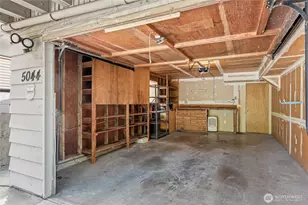 5044 Sand Point Way NE, Seattle, WA 98105 - Photo 16