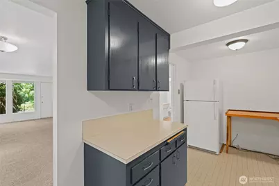 5044 Sand Point Way NE, Seattle, WA 98105 - Photo 10