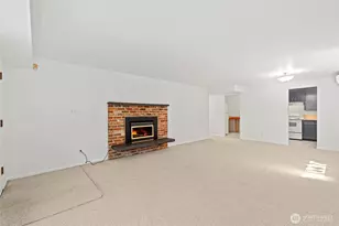 5044 Sand Point Way NE, Seattle, WA 98105 - Photo 4