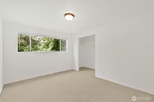 5044 Sand Point Way NE, Seattle, WA 98105 - Photo 12