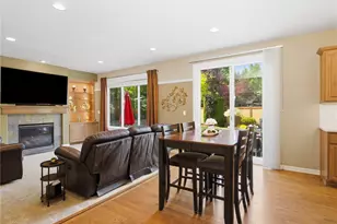 2320 248th Ave SE, Sammamish, WA 98075 - Photo 14