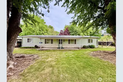 321 Bruce Street, Waitsburg, WA 99361 - Photo 2