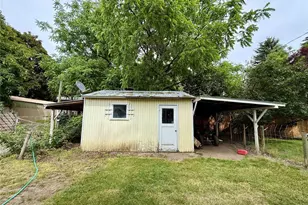 321 Bruce St, Waitsburg, WA 99361 - Photo 24