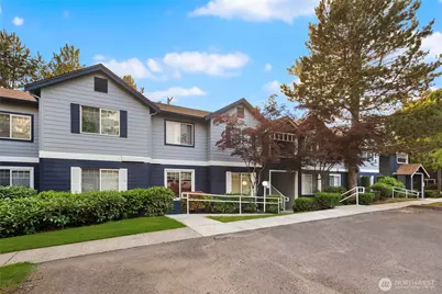 10825 SE 200th Street #B203, Kent, WA 98031 - Photo 1