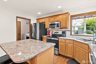 17709 24th Ave Ct E, Tacoma, WA 98445 - Photo 18
