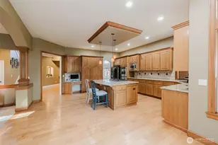 2910 219th Ave E, Lake Tapps, WA 98391 - Photo 14