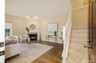 10909 Avondale Rd NE, Redmond, WA 98052 - Photo 2