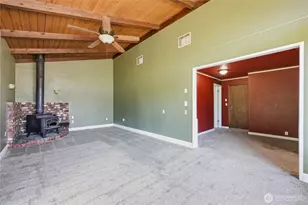 102 Sherwood Ln, Castle Rock, WA 98611 - Photo 28