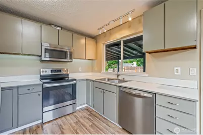 1127 S Miller Street, Wenatchee, WA 98801 - Photo 8
