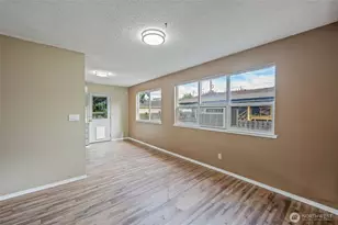 1127 S Miller St, Wenatchee, WA 98801 - Photo 10