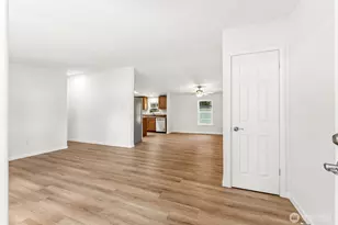 22206 92nd Ave Ct E, Graham, WA 98338 - Photo 4