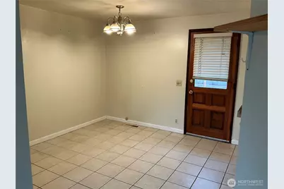 8007 215th Street SW, Edmonds, WA 98026 - Photo 6