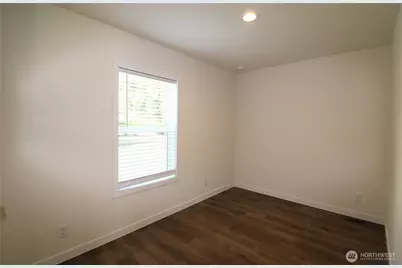 1060 N Wenas Road #9, Selah, WA 98942 - Photo 16