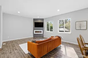 12102 10th Dr SE, Everett, WA 98208 - Photo 8