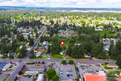 13706 C Street S, Tacoma, WA 98444 - Photo 8