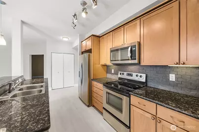 1501 Tacoma Avenue S #312, Tacoma, WA 98402 - Photo 10