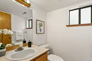 3834 NE 86th St, Seattle, WA 98115 - Photo 24