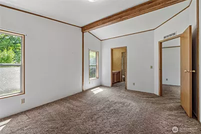18206 W Big Lake Boulevard, Mount Vernon, WA 98274 - Photo 16
