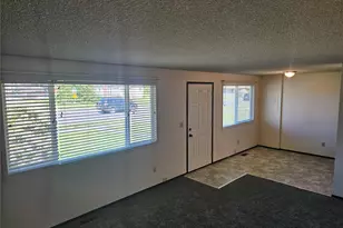 621 State St, Sedro Woolley, WA 98284 - Photo 6