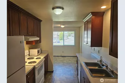 621 State Street, Sedro Woolley, WA 98284 - Photo 10