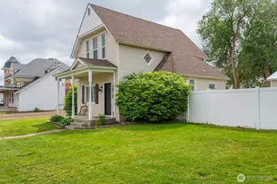 1015 Morgan St, Davenport, WA 99122 - Photo 2