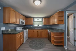 1015 Morgan St, Davenport, WA 99122 - Photo 4
