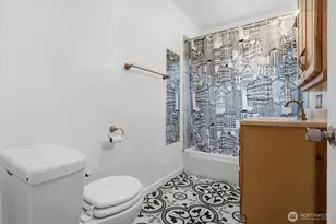 3706 W Arsenal, Bremerton, WA 98312 - Photo 8