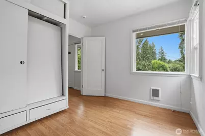 3706 W Arsenal, Bremerton, WA 98312 - Photo 10