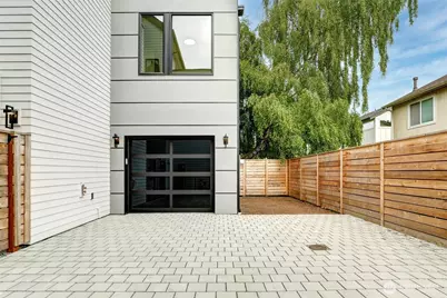 8750 13th Avenue NW #C, Seattle, WA 98117 - Photo 2