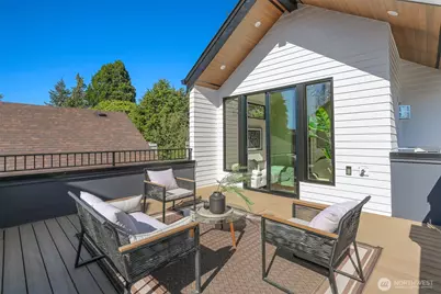 8750 13th Avenue NW #C, Seattle, WA 98117 - Photo 16