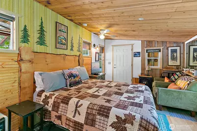 131 Nisqually Way, Ashford, WA 98304 - Photo 6