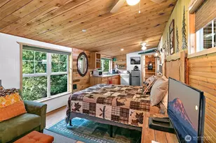 131 Nisqually Way, Ashford, WA 98304 - Photo 8