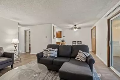 210 N 15th Street, Mount Vernon, WA 98273 - Photo 6