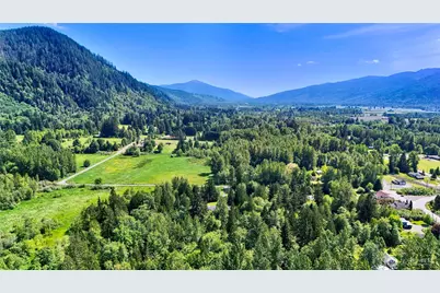 5554 Potter Road, Deming, WA 98244 - Photo 6